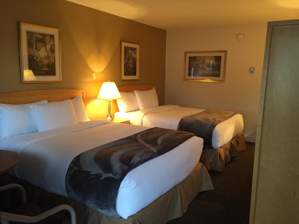 Eastglen Inn Edmonton Dış mekan fotoğraf