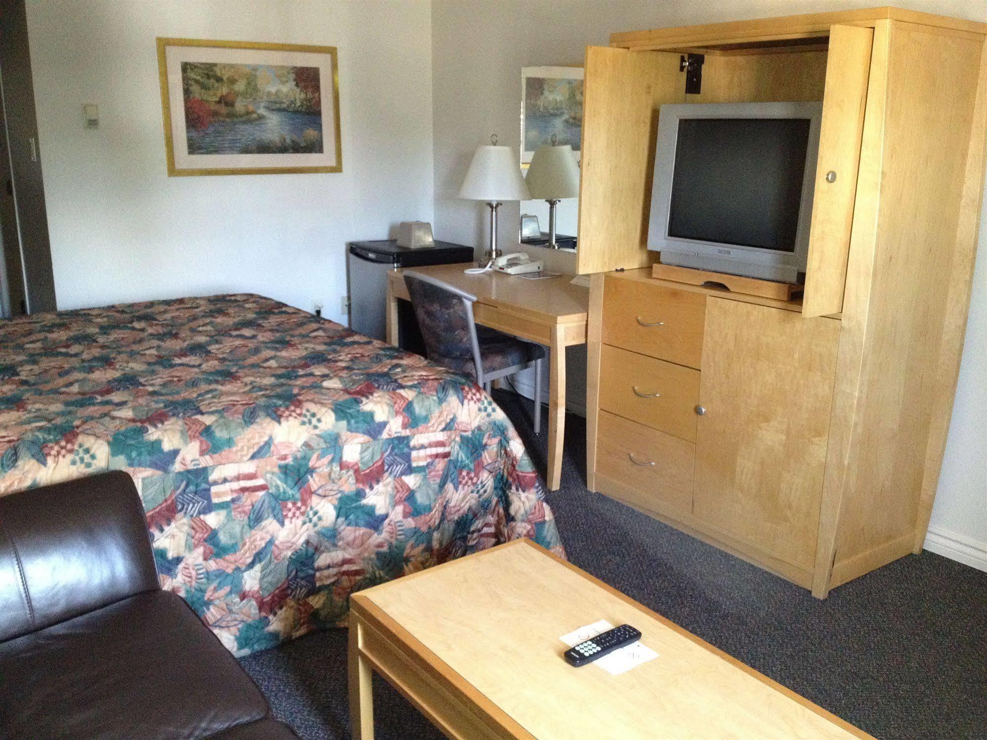 Eastglen Inn Edmonton Dış mekan fotoğraf